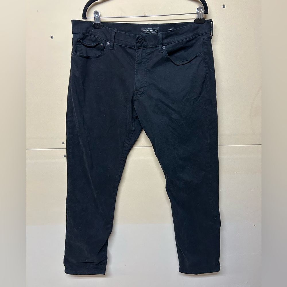 2/$75💥- PANTS | Men’s Lucky Brand 121 slim straight jeans/pants size 36x32